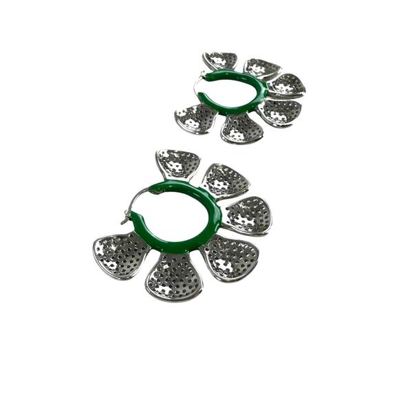 Bottega Veneta Flower Petal Earrings - Picture 4 of 7